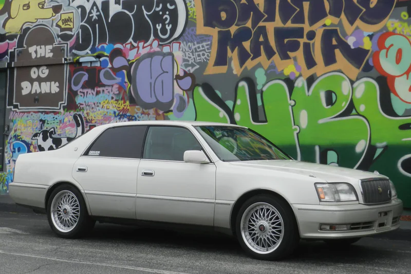 1995 Toyota Crown Majesta UZS157 9
