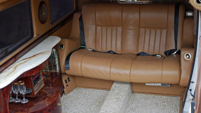 1937 Mercedes-Benz Landaulet Limousine 11