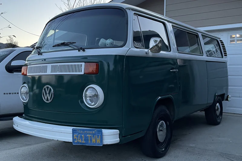 1977 Volkswagen Transporter (Van) Base 2