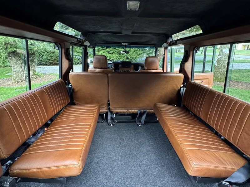 1997 Land Rover Defender 110 County 6