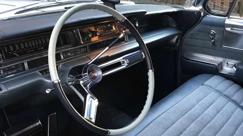 1961 Cadillac DeVille 2