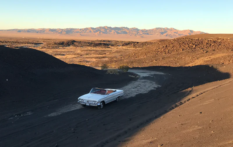 1961 Buick Electra 225 Base 2