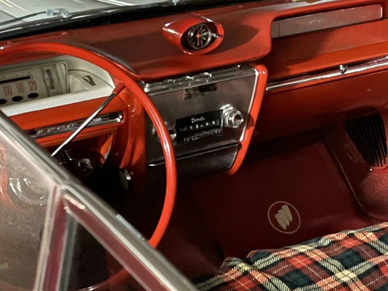 1961 Buick Electra 225 Base 7