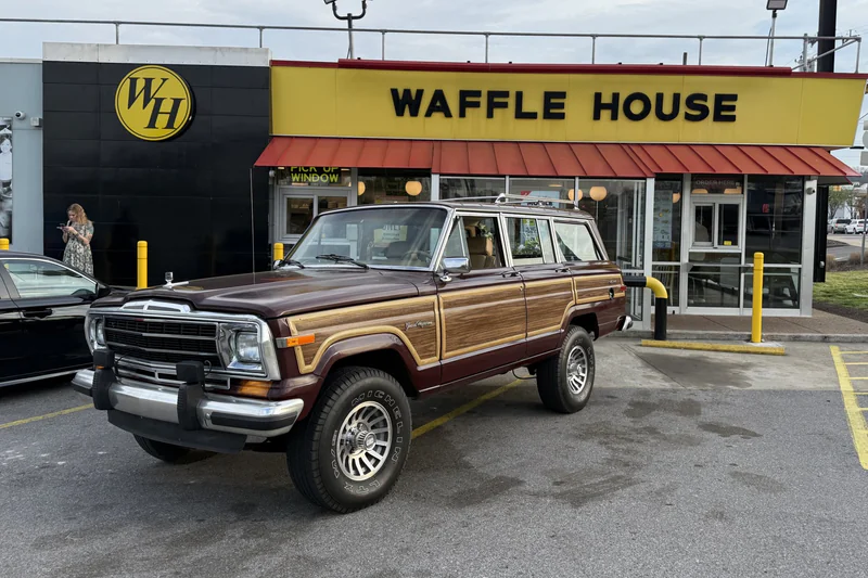 1988 Jeep Grand Wagoneer