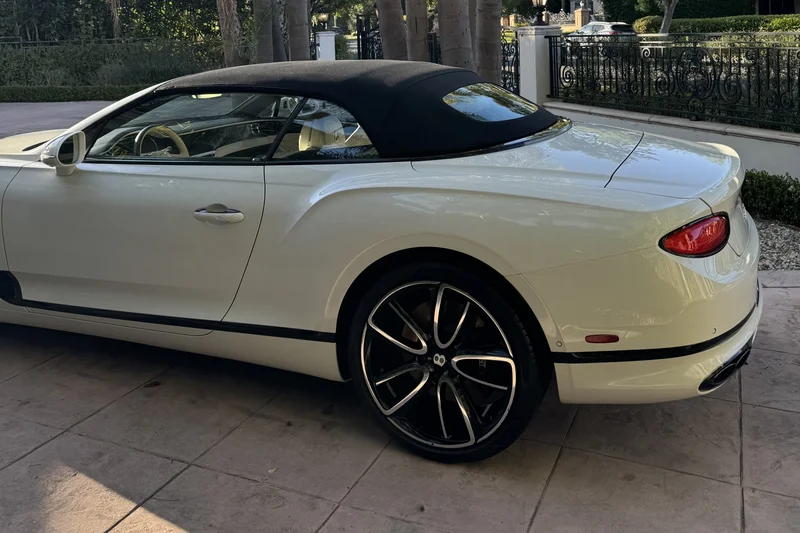 2022 Bentley Continental