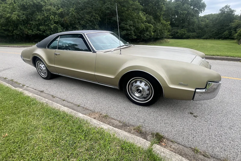 1967 Oldsmobile Toronado