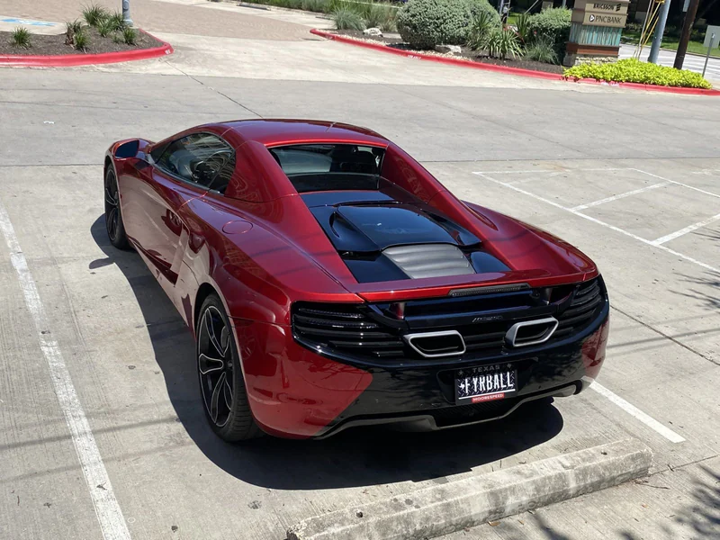 2013 McLaren MP4-12C Base 2