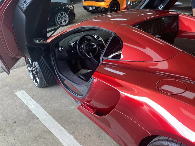 2013 McLaren MP4-12C Base 10