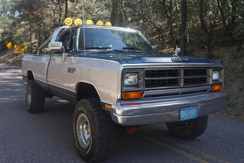 1989 Dodge W250 LE 2