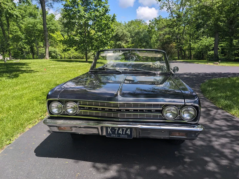 1963 Oldsmobile F85 Base 2