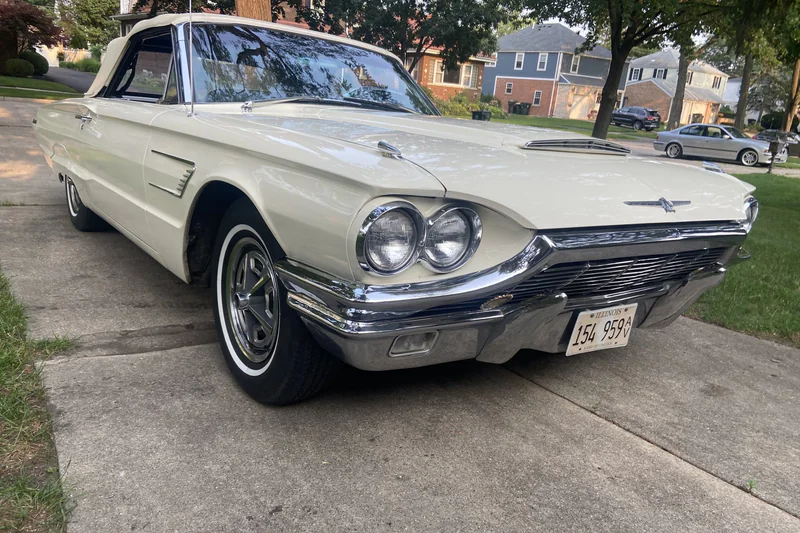 1965 Ford Thunderbird Convertible 2