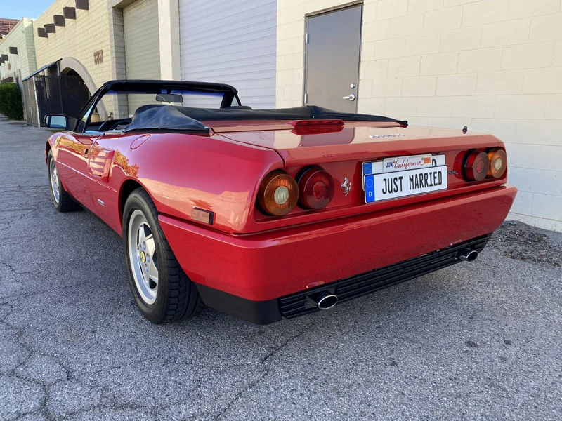 1989 Ferrari Mondial t cabriolet 5