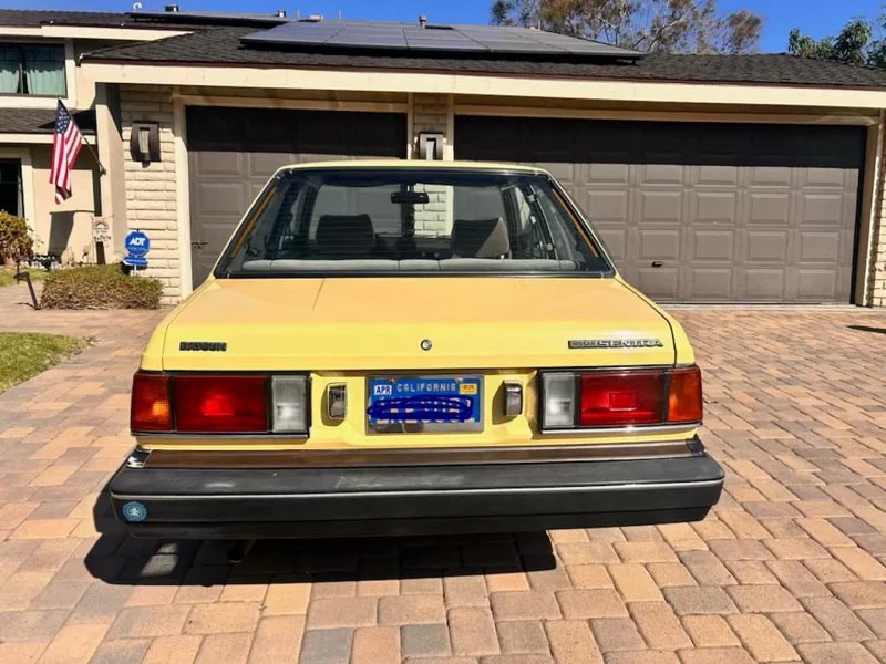 1984 Datsun Sentra Base 3