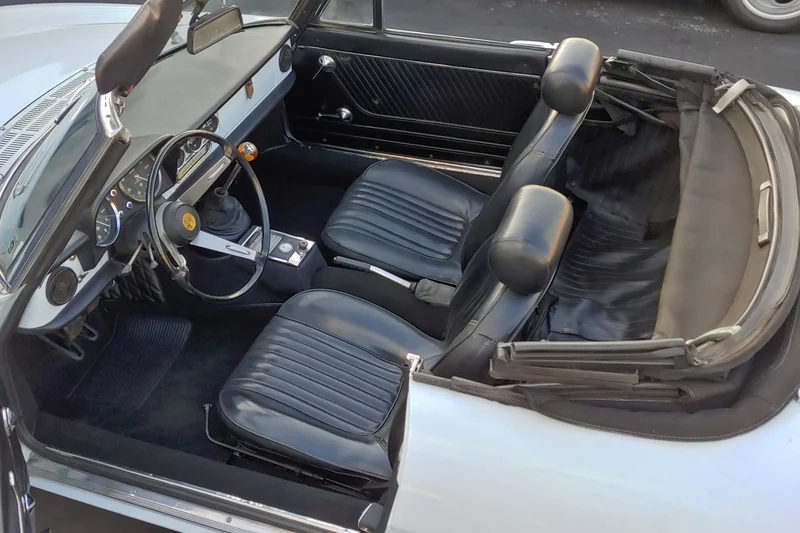 1969 Alfa Romeo Spider Duetto