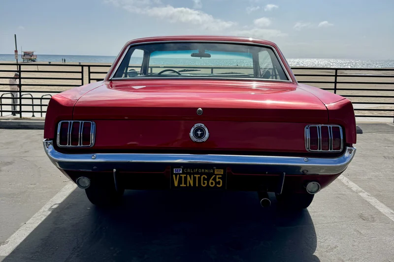 1965 Ford Mustang Base 6