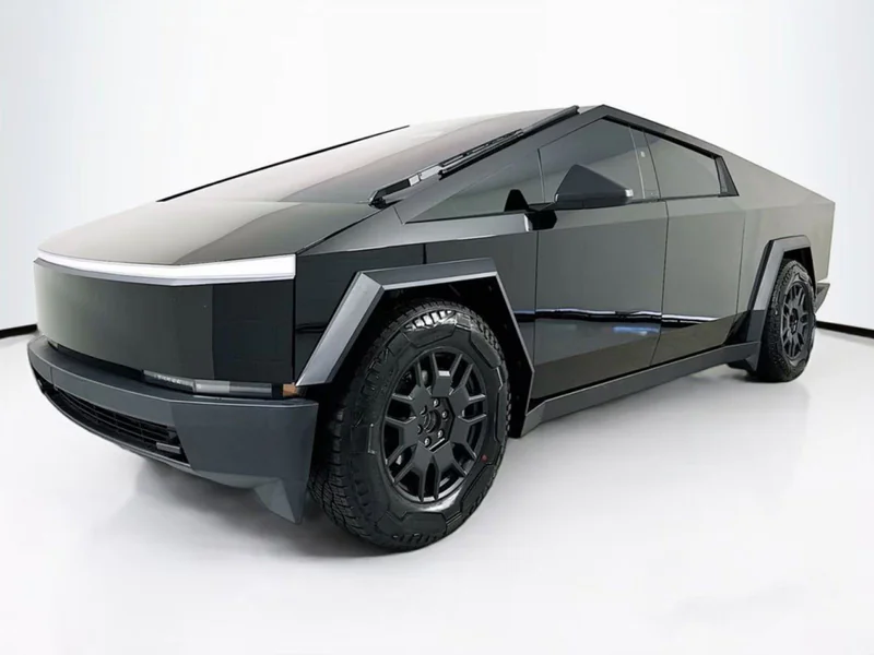 2024 Tesla CyberTruck FOUNDATION 3