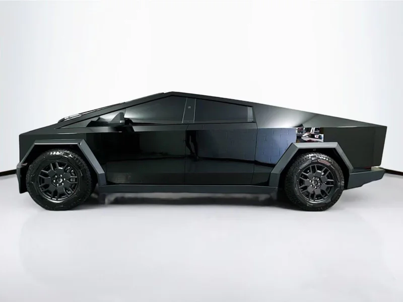 2024 Tesla CyberTruck FOUNDATION 4