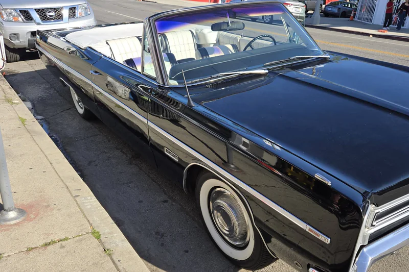 1968 Plymouth Fury III Convertible 7