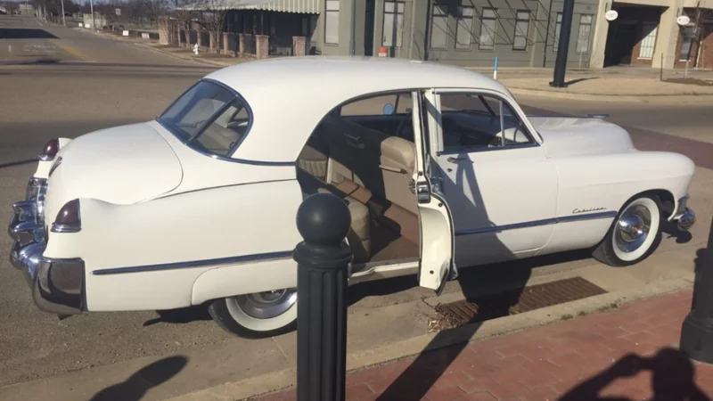 1949 Cadillac Sedan DeVille 4