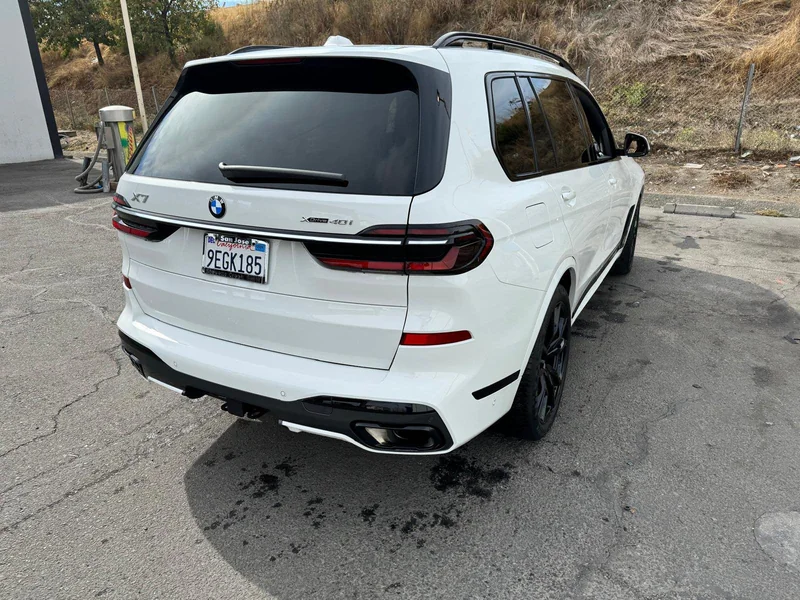 2023 BMW X7 2