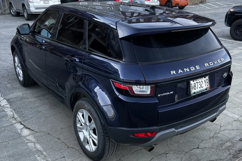 2016 Land Rover Range Rover Evoque SE 3