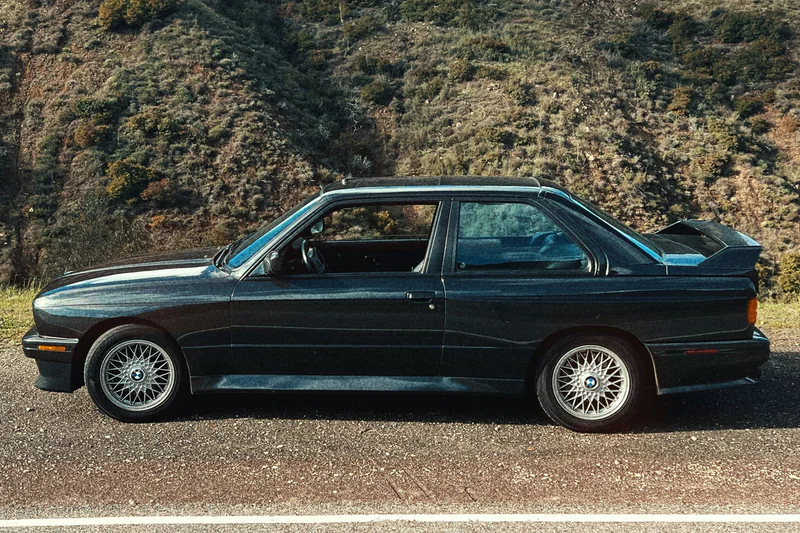 1991 BMW M3 Base 9