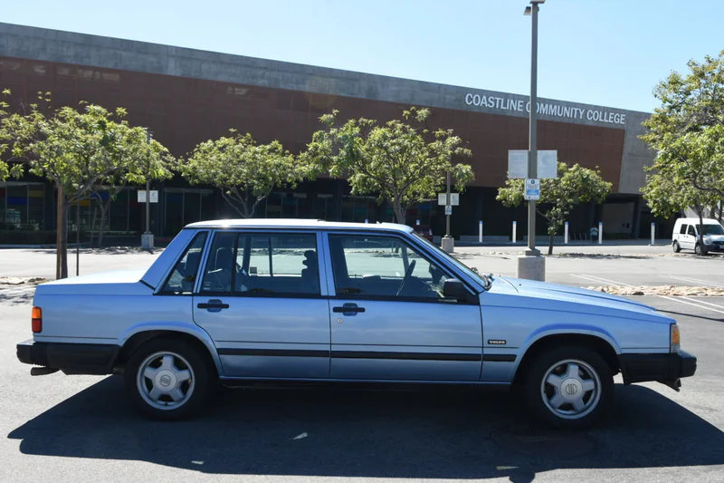 1987 Volvo 740 Turbo in Newport Beach 5