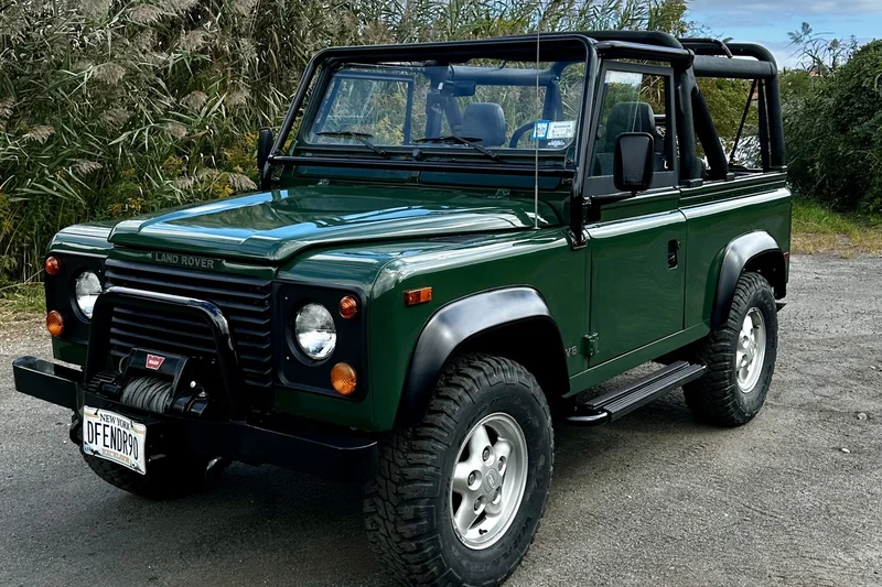 1995 Land Rover Defender 90 (Truck) soft top 9