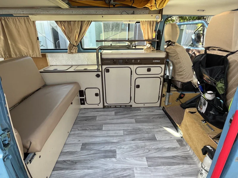 1982 Volkswagen Vanagon Westfalia 6