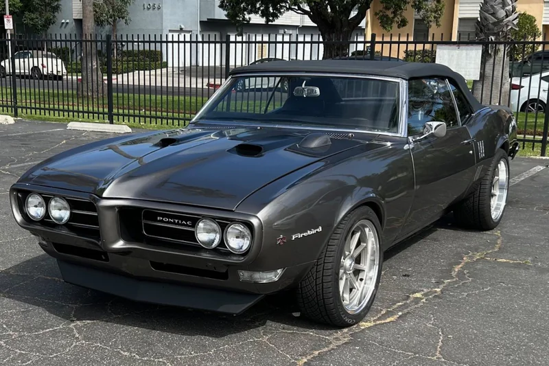 1968 Pontiac Firebird 400 3