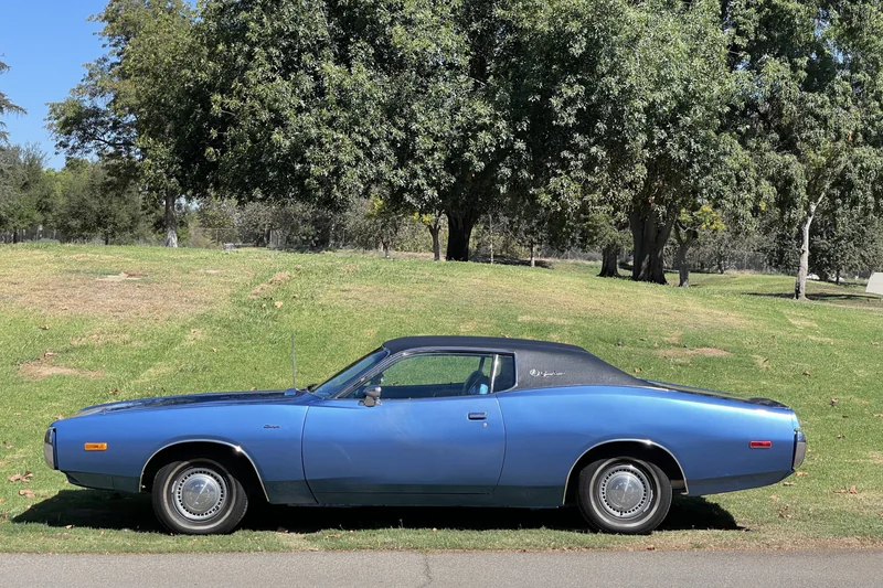 1972 Dodge Charger SE Brougham Special Edition 3