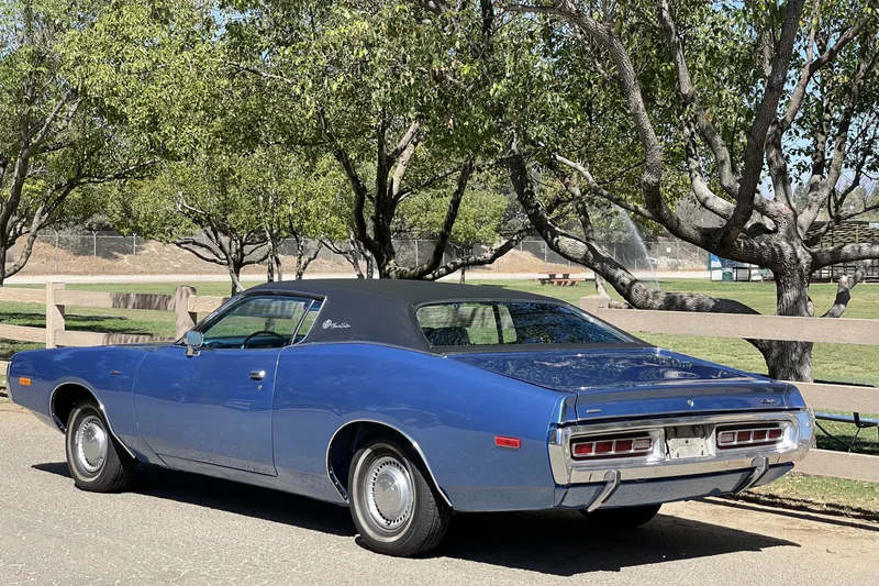1972 Dodge Charger SE Brougham Special Edition  6