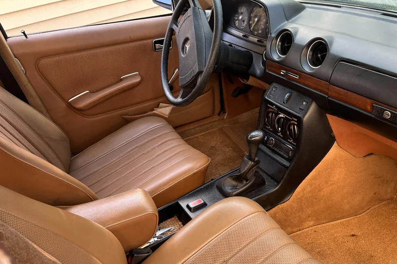 1979 Mercedes-Benz 240D 4 Door 4
