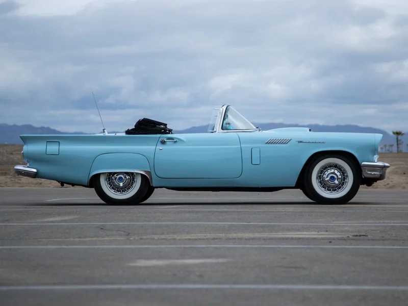 1957 Ford Thunderbird in Los Angeles 5