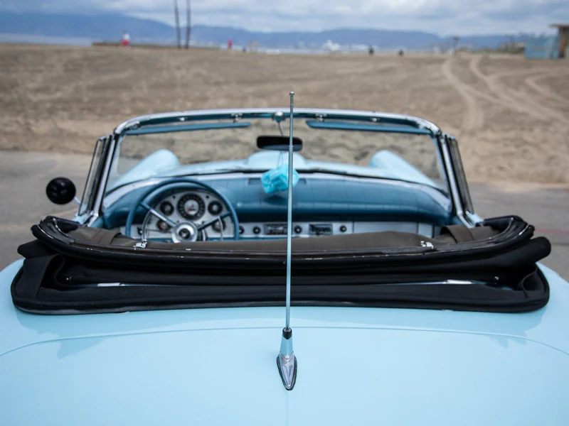 1957 Ford Thunderbird in Los Angeles 9