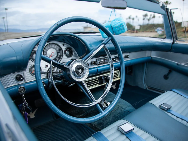 1957 Ford Thunderbird in Los Angeles 12