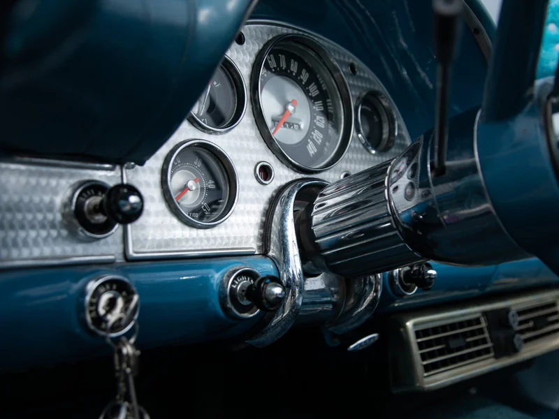 1957 Ford Thunderbird in Los Angeles 19