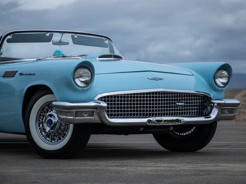 1957 Ford Thunderbird in Los Angeles 30