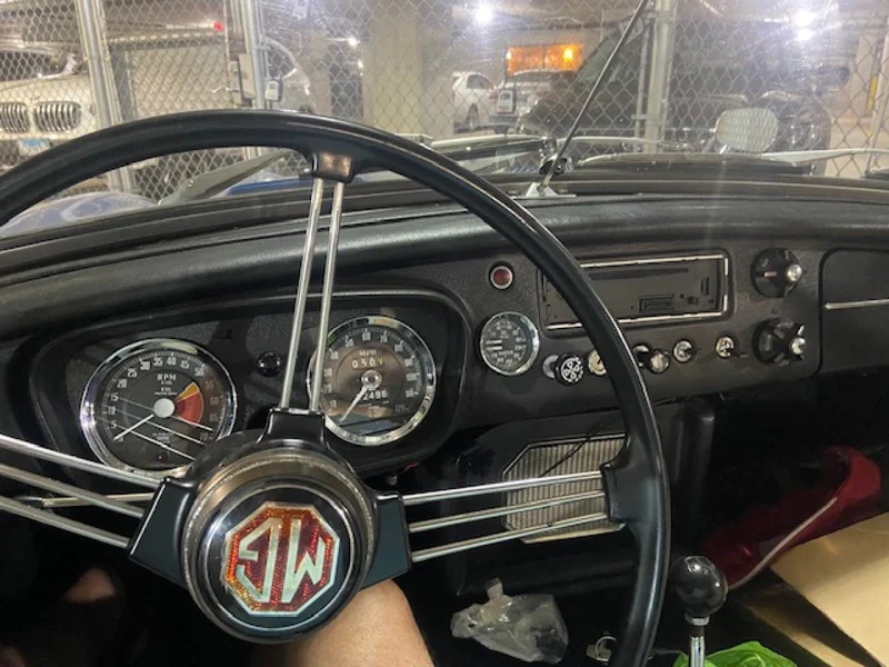 1969 MG MGC Roadster 3