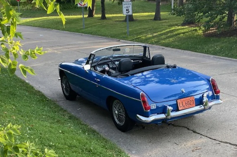 1969 MG MGC Roadster 4