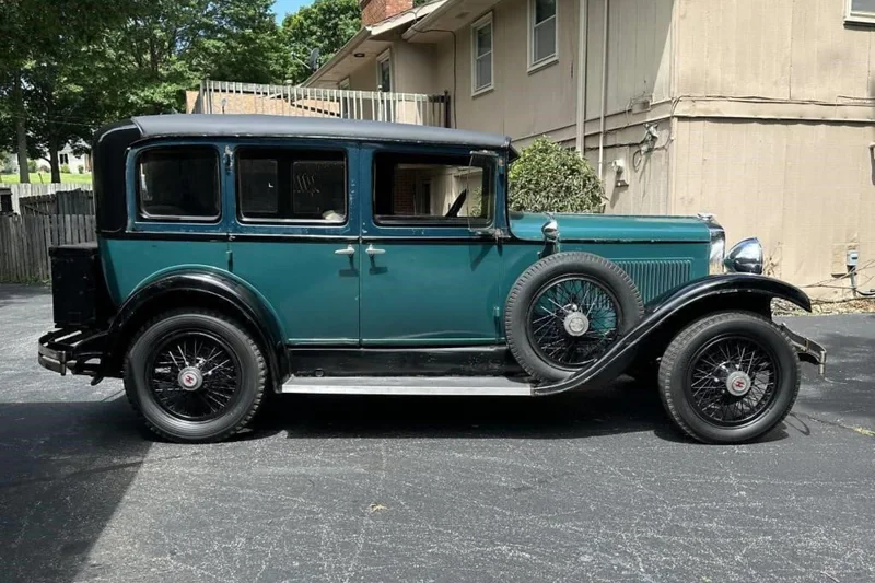 1928 Hupmobile Century 125 4-door sedan Century 125 4