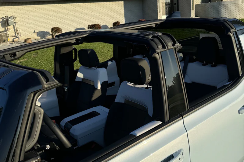 2024 GMC Hummer EV