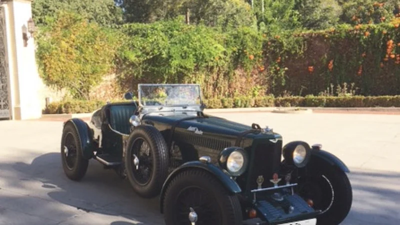 1933 Aston Martin ULSTER REPLICA 9