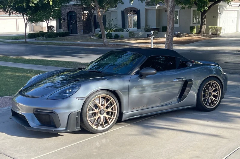 2024 Porsche 718 Spyder RS
