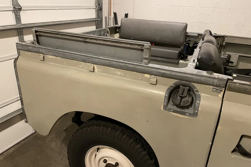 1967 Land Rover Series 2A base 6