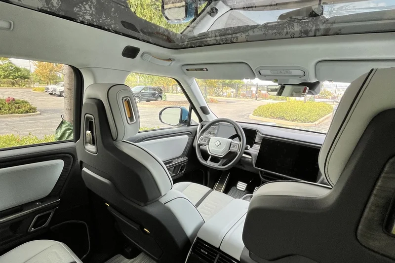 2022 Rivian R1T quad motor quad 5