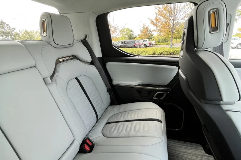 2022 Rivian R1T quad motor quad 7