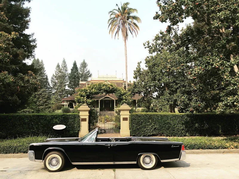 1961 Lincoln Continental