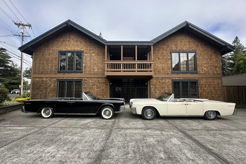 1961 Lincoln Continental