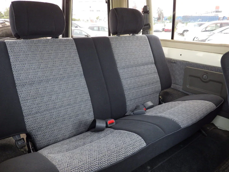 1994 Toyota Land Cruiser 70 Series 9